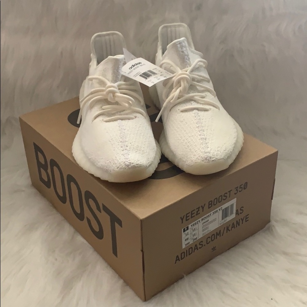 Yeezy Boost 350 V2